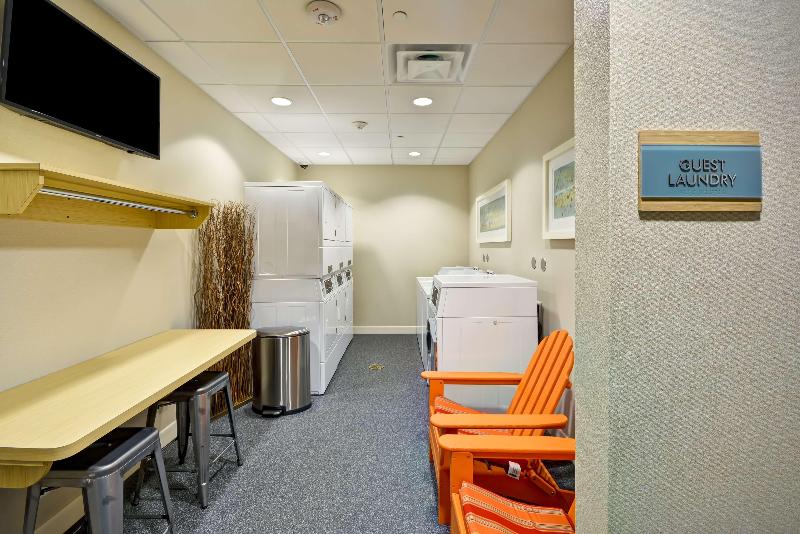 هتل Home2 Suites By Hilton Dallas Addison