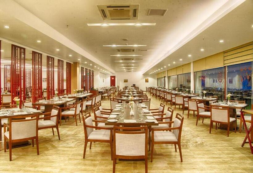 هتل Jie Jie Beach