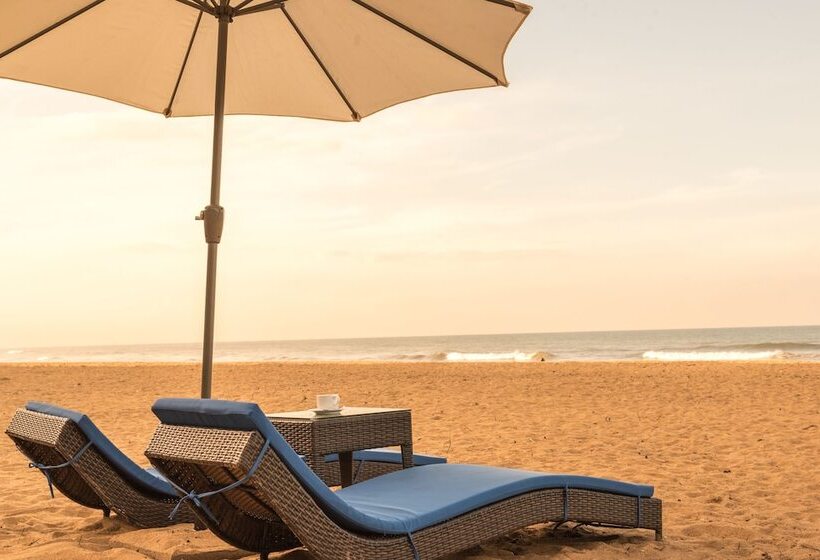 هتل Jie Jie Beach