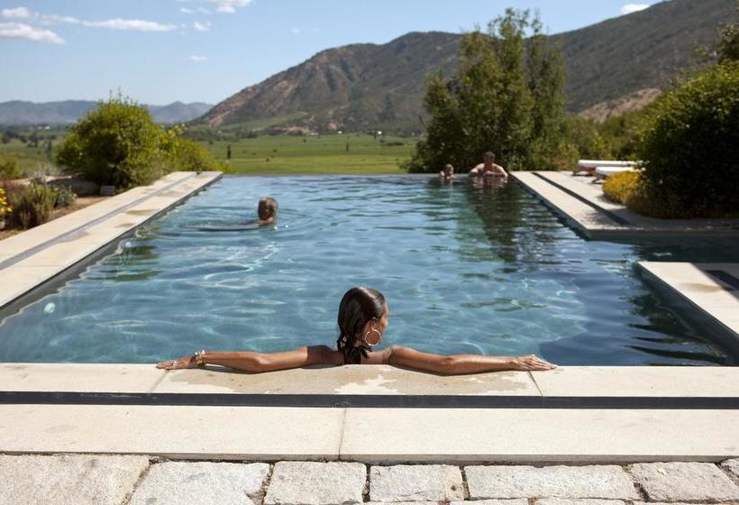 בית מלון כפרי Clos Apalta Residence Relais & Chateaux