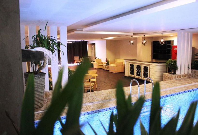 בית מלון כפרי Leaph Sokhak