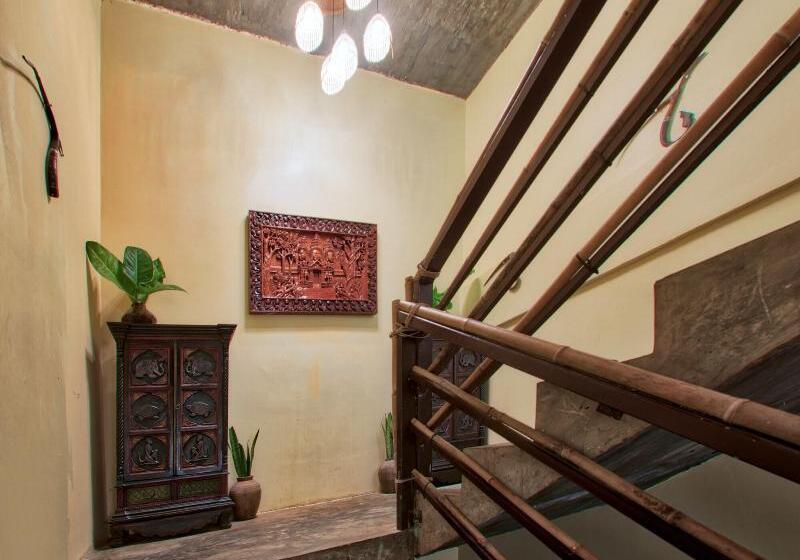 هتل Mane Village Suites