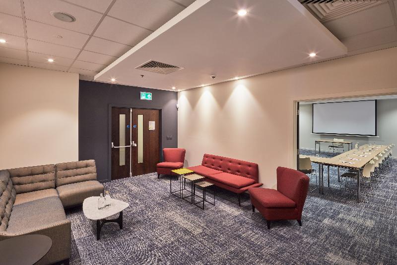 هتل Marlin Waterloo