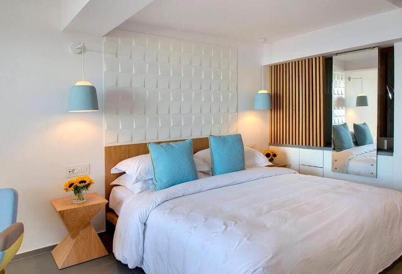 هتل Myconian Korali Relais & Chateaux