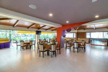 Fotos del hotel Octave Suites  Residency Rd:  13