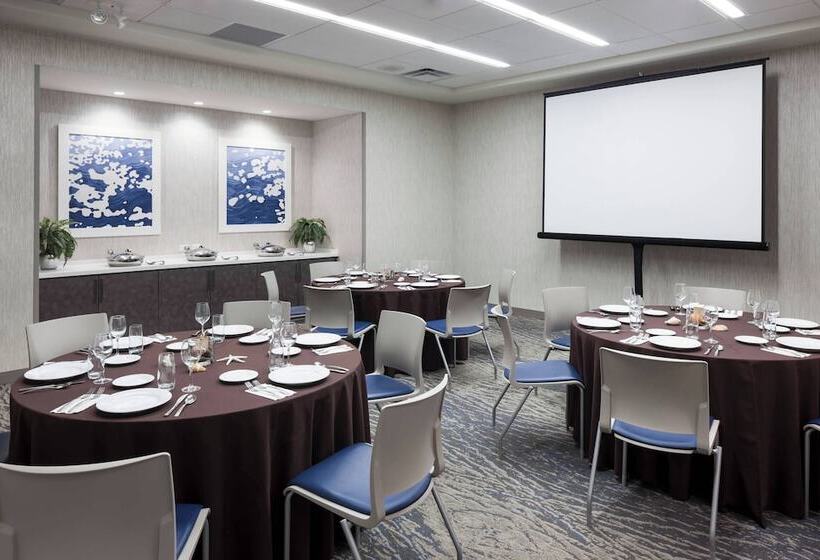 هتل Residence Inn By Marriott Clearwater Beach
