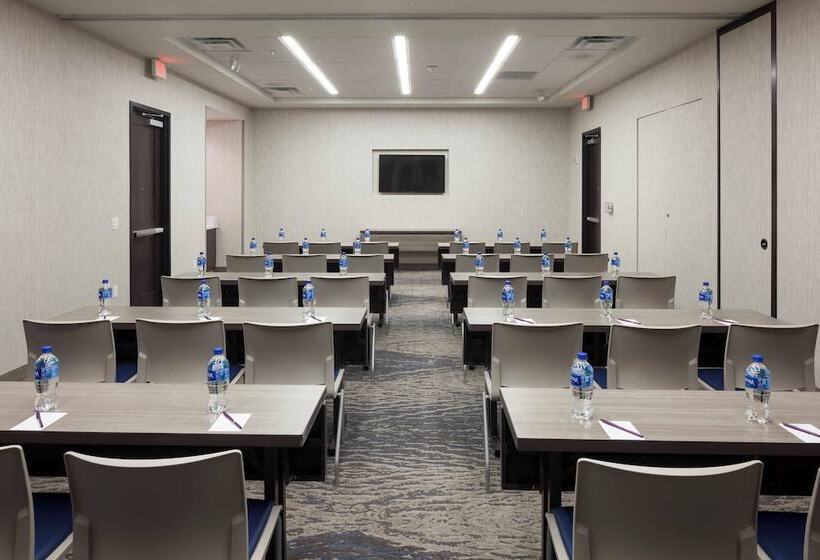 هتل Residence Inn By Marriott Clearwater Beach