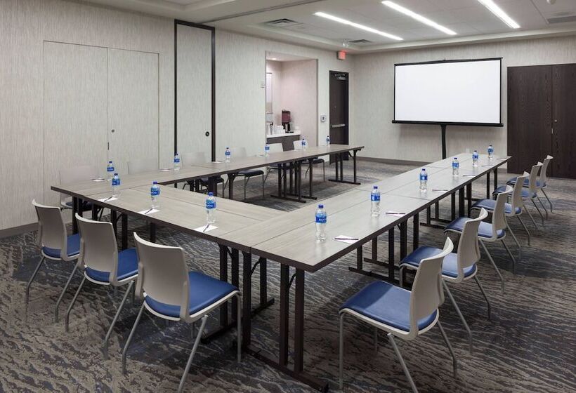 هتل Residence Inn By Marriott Clearwater Beach