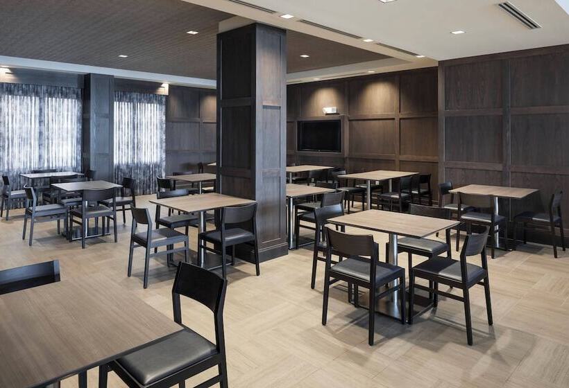 هتل Residence Inn By Marriott Clearwater Beach