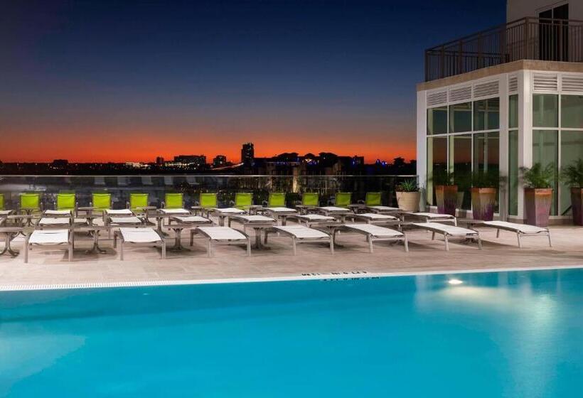 هتل Residence Inn By Marriott Clearwater Beach