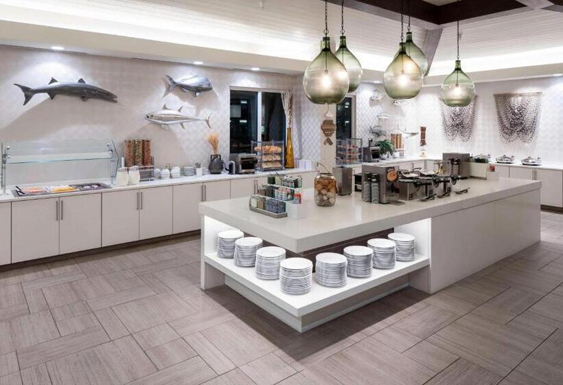 هتل Residence Inn By Marriott Clearwater Beach