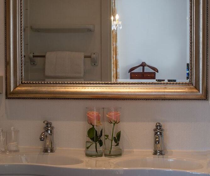 فندق Sauntehus Castle