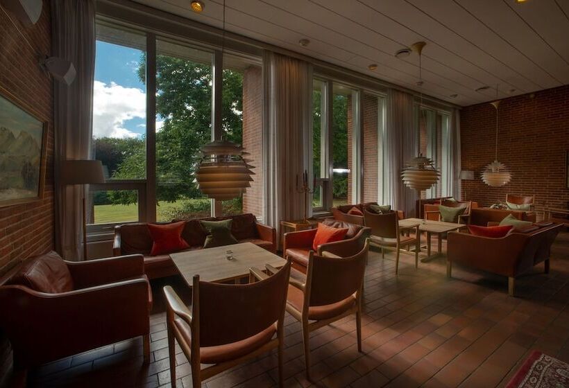 فندق Sauntehus Castle