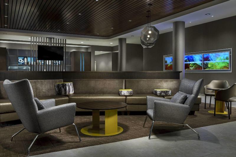 هتل Springhill Suites By Marriott Belmont Redwood Shores