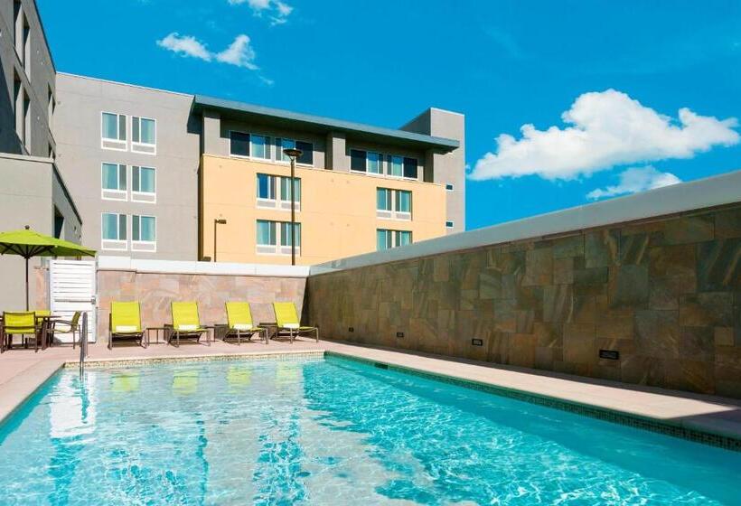 هتل Springhill Suites Belmont Redwood Shores