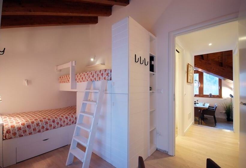 هتل Villaggio Delle Alpi