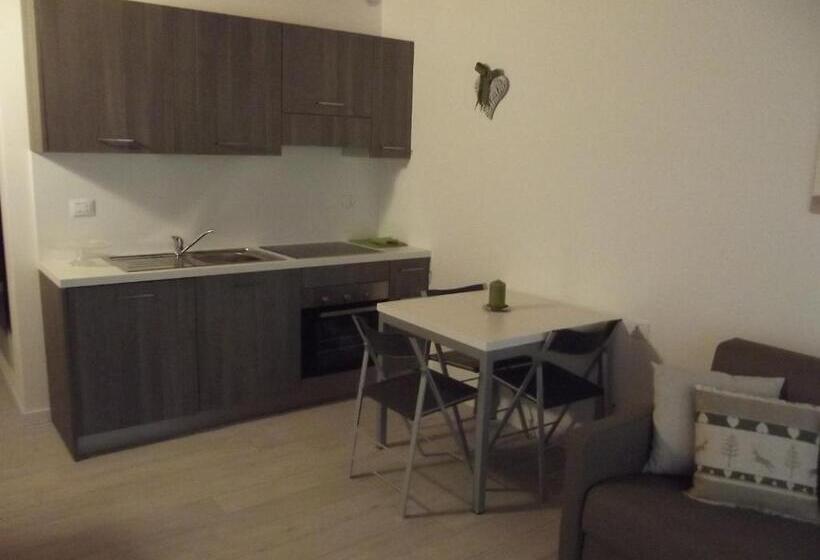 هتل Villaggio Delle Alpi