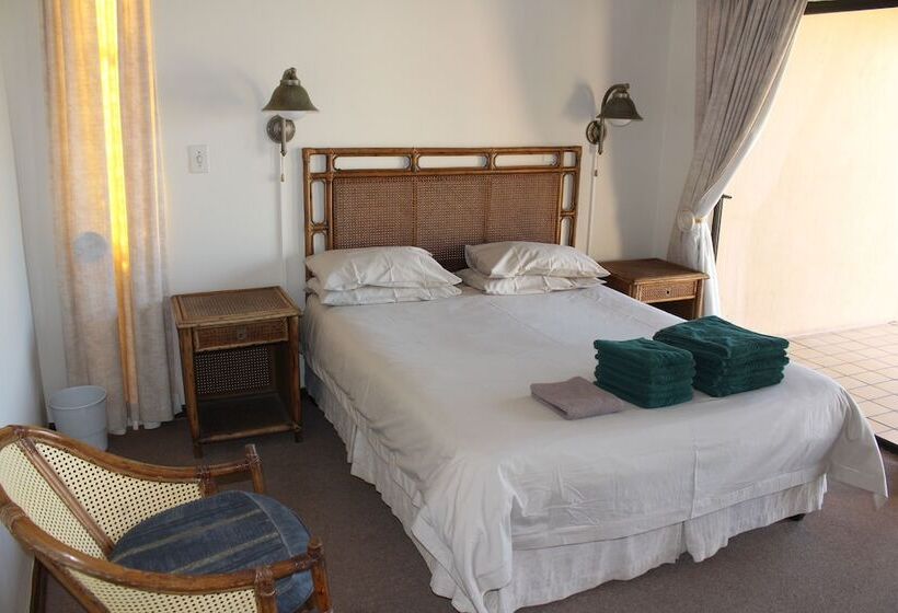 Glenmore Sands Beach Resort