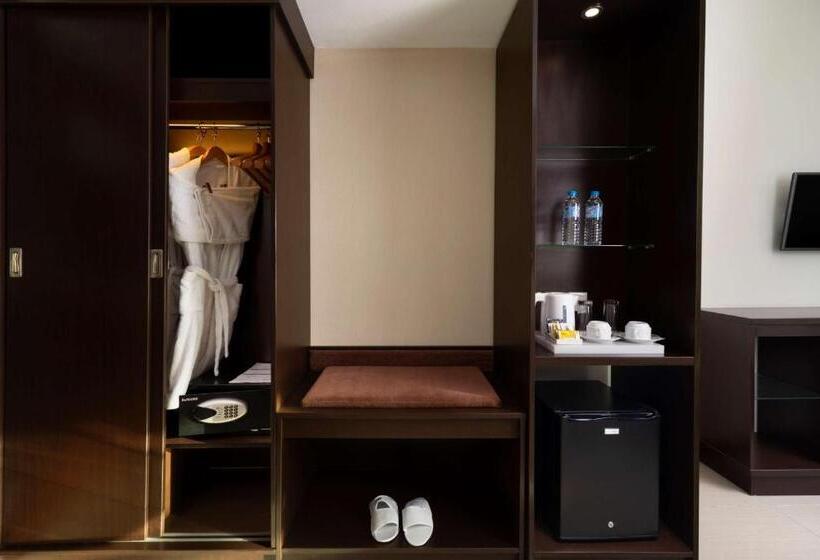 בית מלון כפרי Best Western The Lagoon