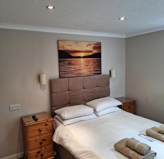هتل Ferndale Lodge