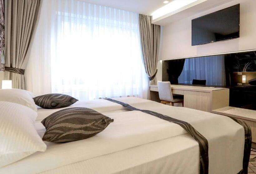 Fotos del hotel Grad:  33