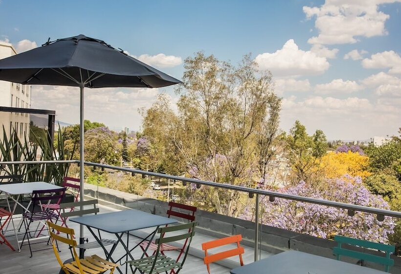 ホテル One Guadalajara Expo