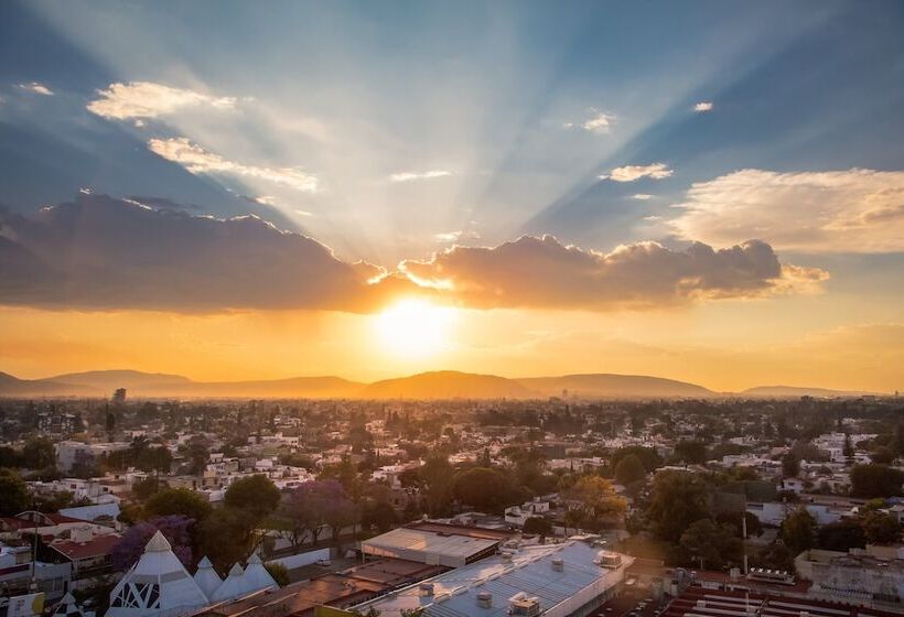 ホテル One Guadalajara Expo