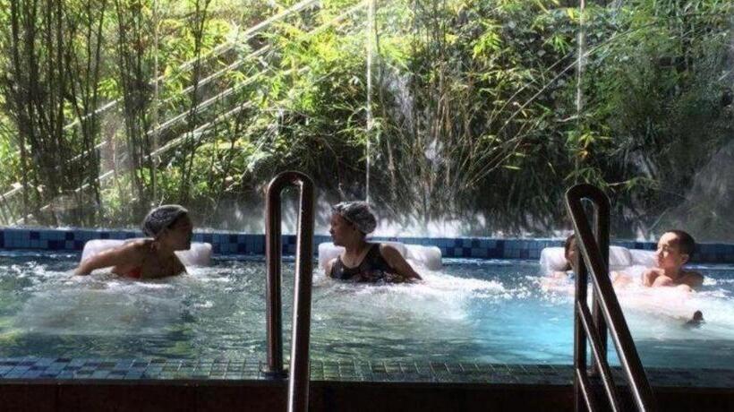 Fotos del hotel Huashuiwan No.1 Hot Springs:  32