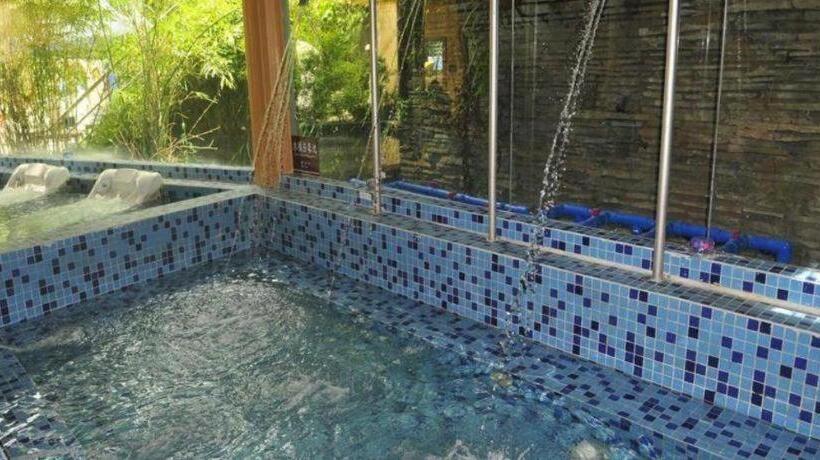 Fotos del hotel Huashuiwan No.1 Hot Springs:  39