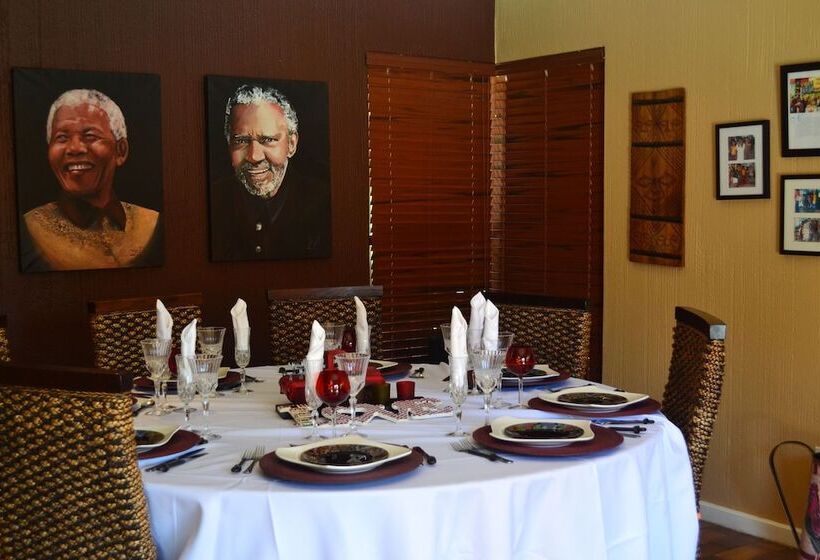 پانسیون Boga Legaba Guest House & Conference Centre