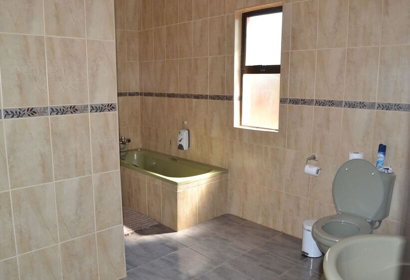 پانسیون Boga Legaba Guest House & Conference Centre
