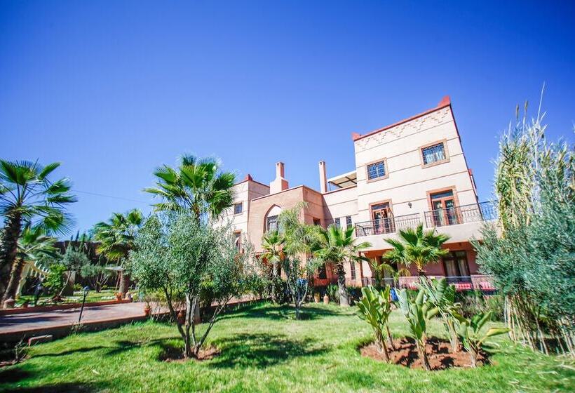 بنسيون Kasbah Ait Oumghar