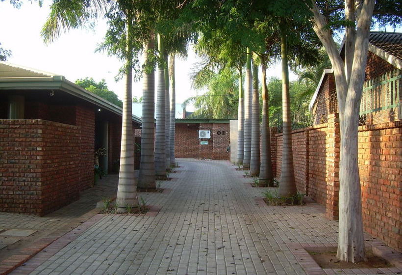 پانسیون Matoppi Guest House