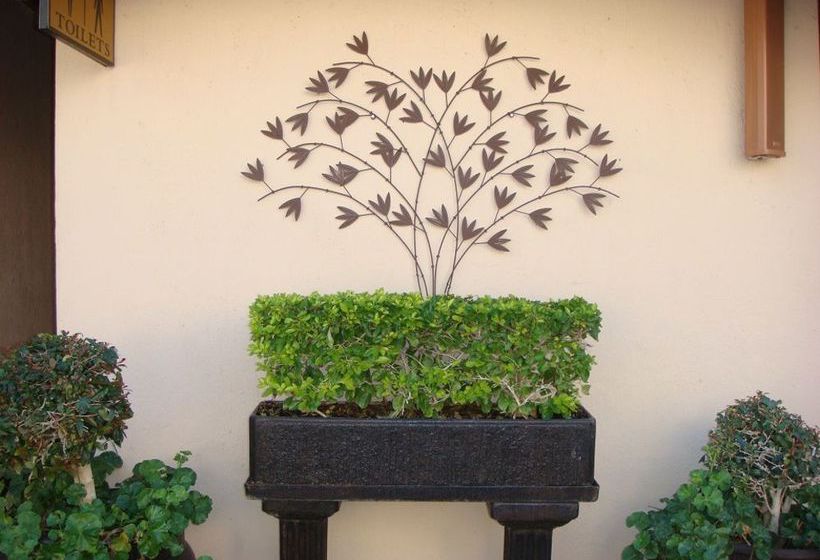 צימר The Lapha Guesthouse & Conference Centre