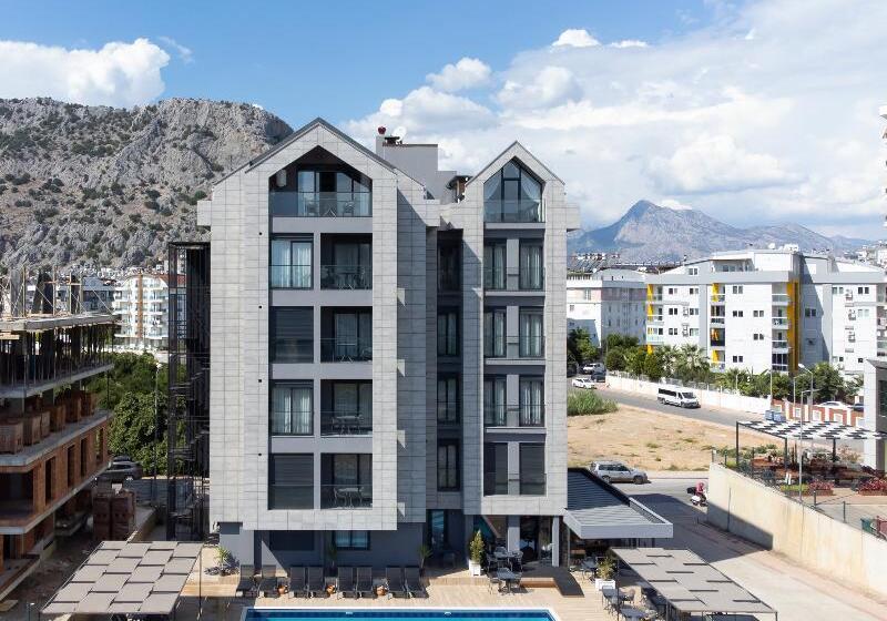 هتل Bi Suites