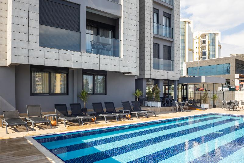 هتل Bi Suites