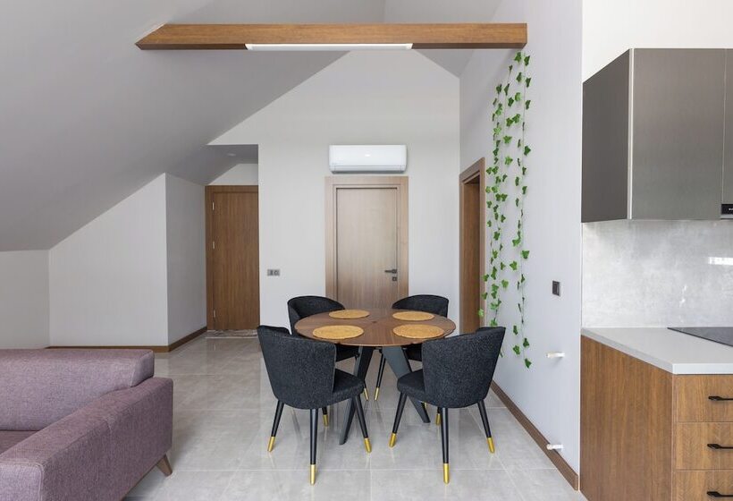 هتل Bi Suites