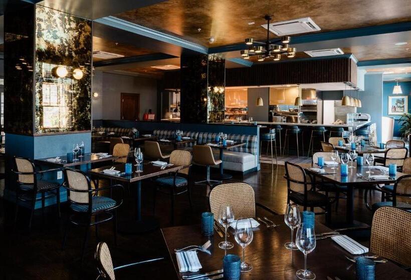 Fenway Hotel, Autograph Collection