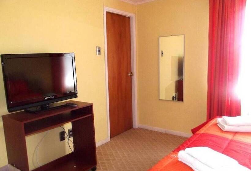 Hostal Arkya   Adults Only