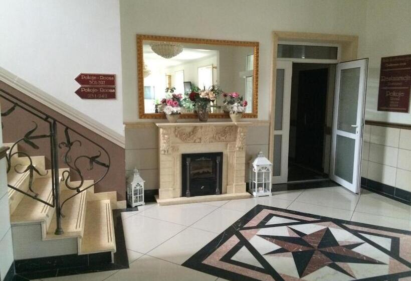 בית מלון כפרי Colosseum