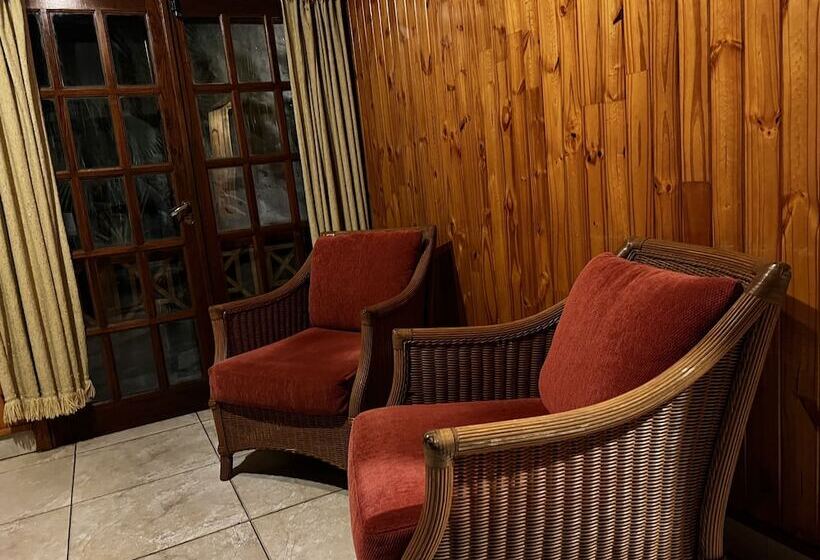 هتل Costa Del Sol Iguazu