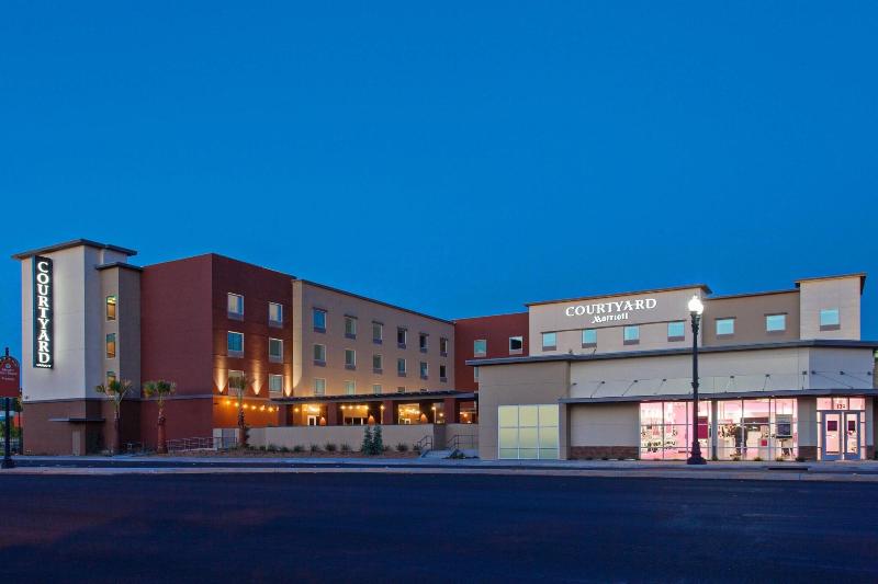 Отель Courtyard By Marriott San Diego El Cajon
