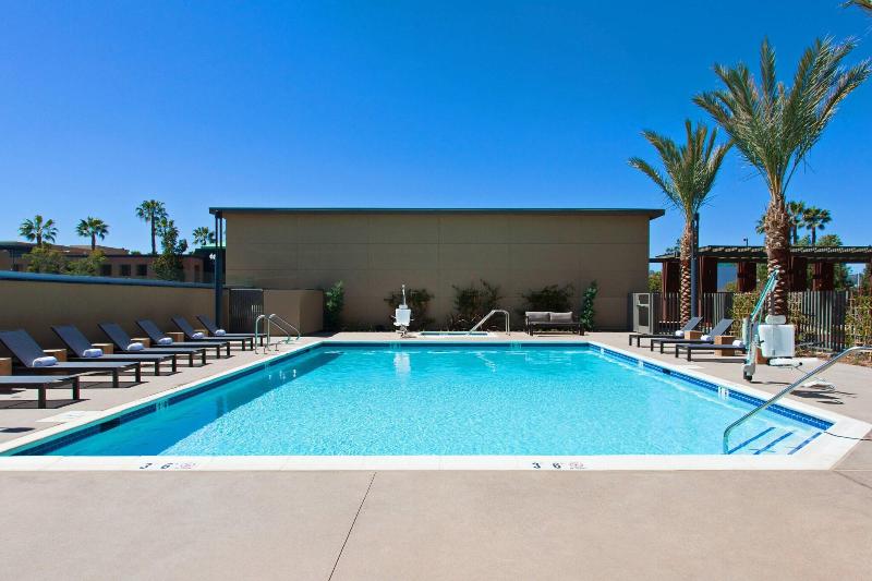 Отель Courtyard By Marriott San Diego El Cajon