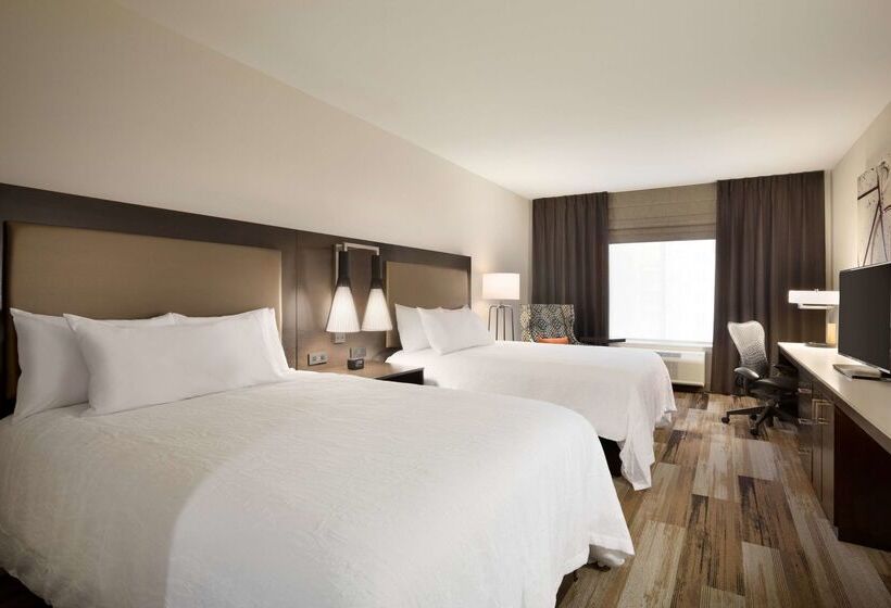 هتل Hilton Garden Inn Downtown Birmingham