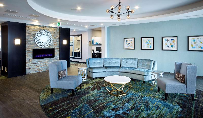 هتل Homewood Suites By Hilton North Bay