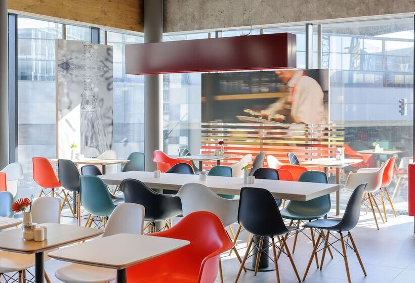 Fotos del hotel Ibis Wien Hauptbahnhof:  42