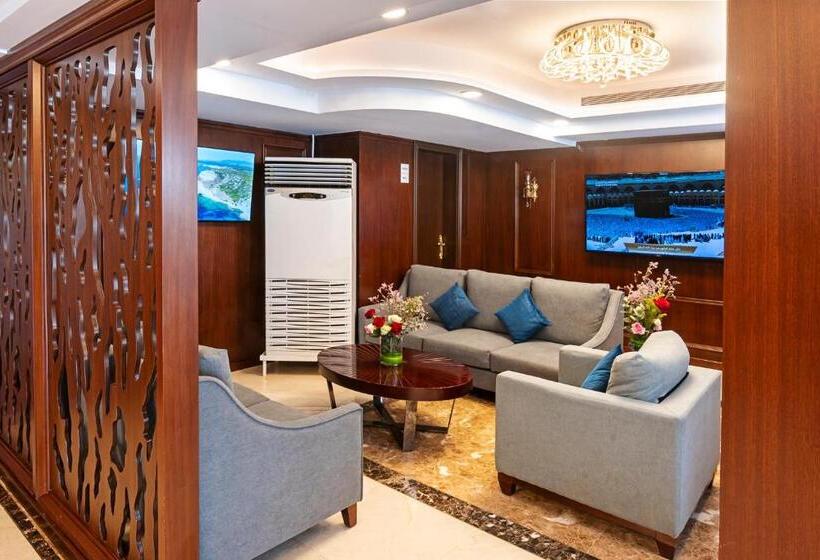 هتل Laten Suites Prince Sultan