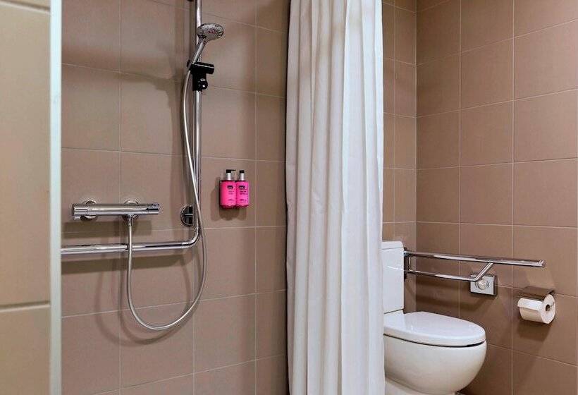 Fotos del hotel Moxy Vienna Airport:  53