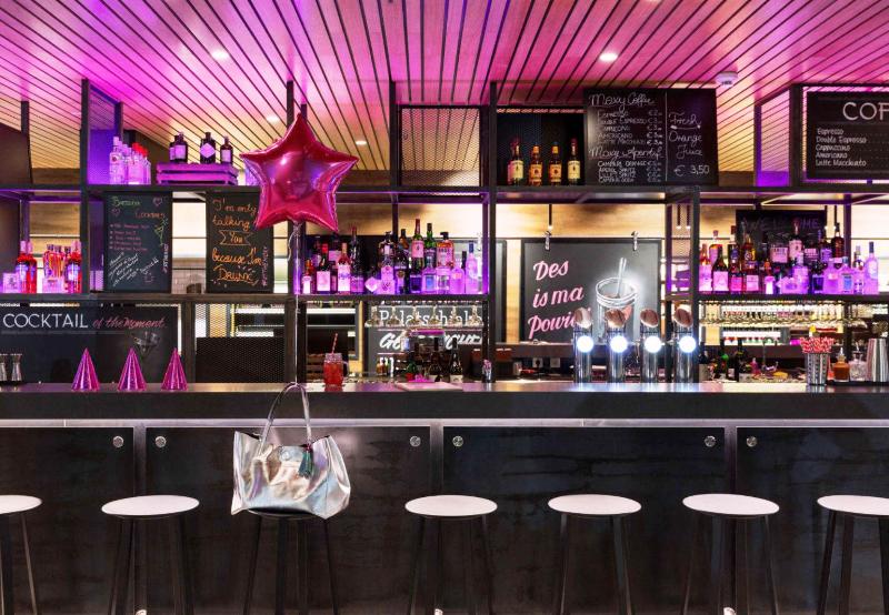 Fotos del hotel Moxy Vienna Airport:  27