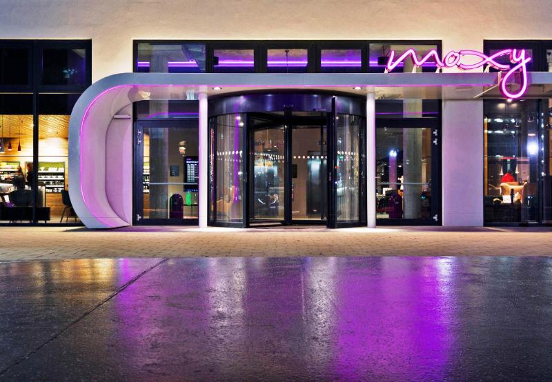 Fotos del hotel Moxy Vienna Airport:  13